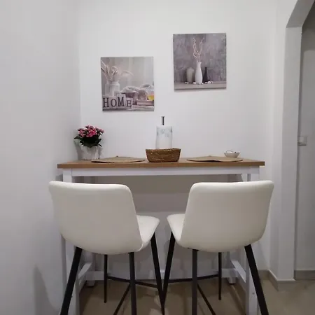 Manenti House